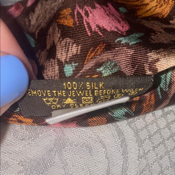 Louis Vuitton Floral Silk Scarf - Pink and Yellow - Picture 6 of 9